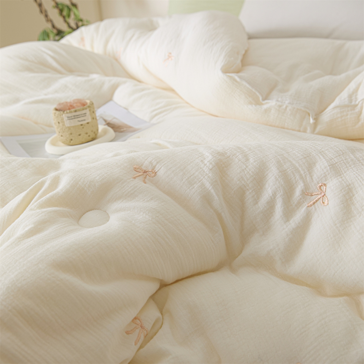 91家纺网 家纺一手货源 找家纺 创优家纺 2025新款专版绣花全棉满绣刺绣21%大豆被纯棉被芯被子春秋被加厚冬被夏被直播 蝴蝶结