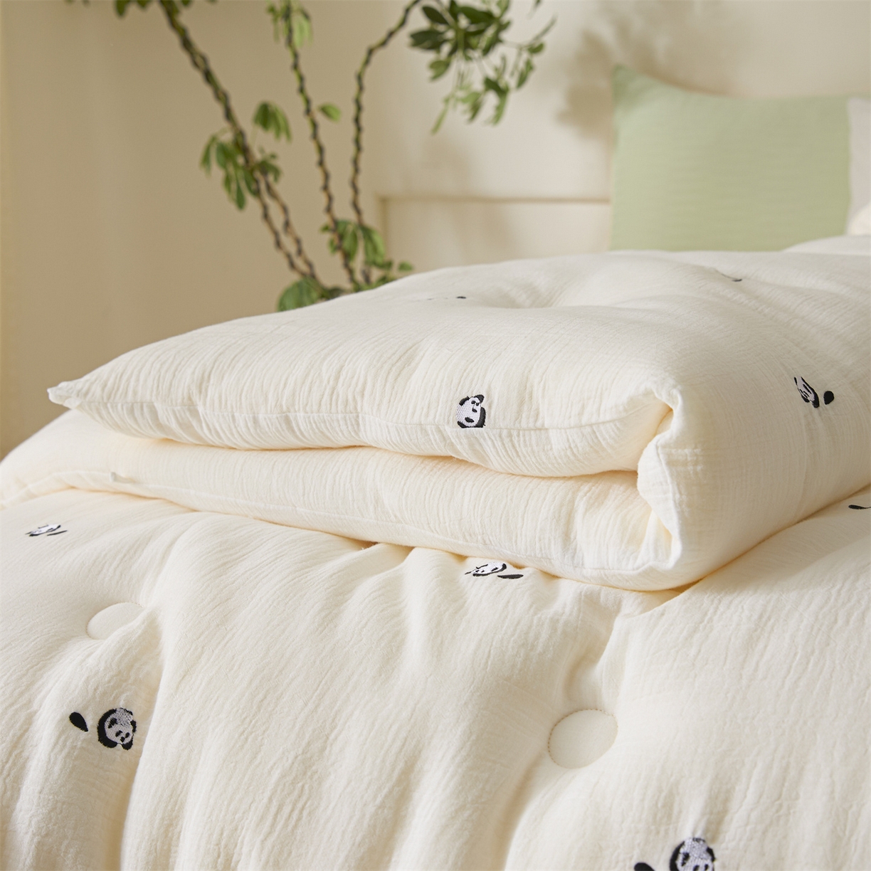 91家纺网 家纺一手货源 找家纺 创优家纺 2025新款专版绣花全棉满绣刺绣21%大豆被纯棉被芯被子春秋被加厚冬被夏被直播 趴趴熊猫