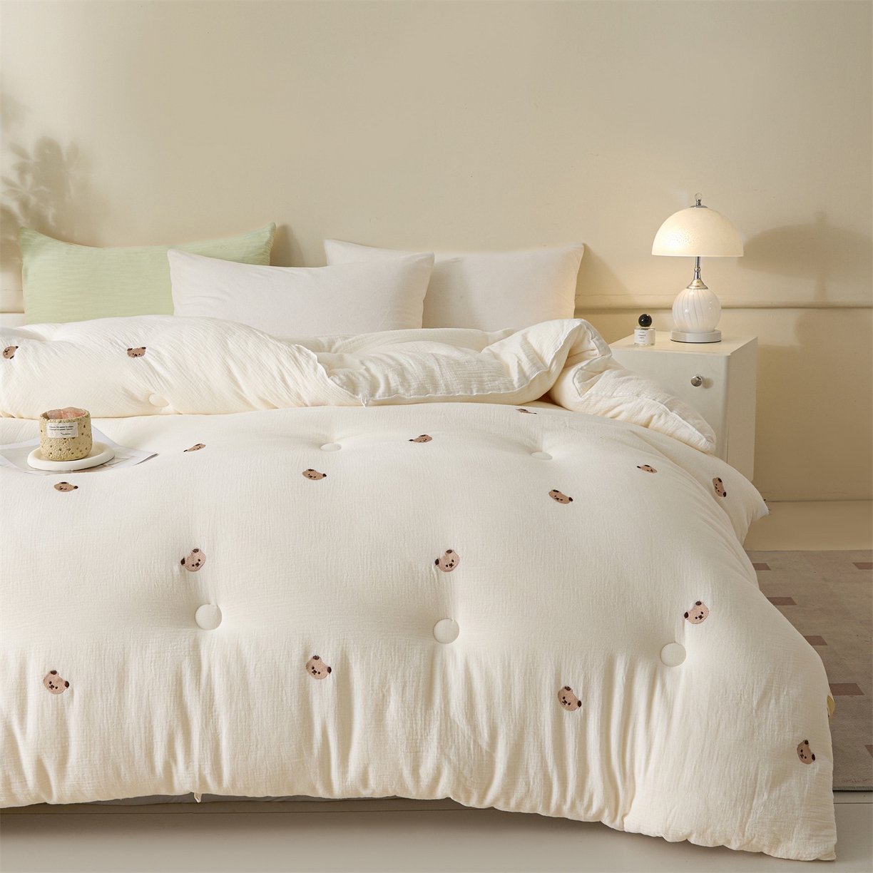 91家纺网 家纺一手货源 找家纺 创优家纺 2025新款专版绣花全棉满绣刺绣21%大豆被纯棉被芯被子春秋被加厚冬被夏被直播 小熊