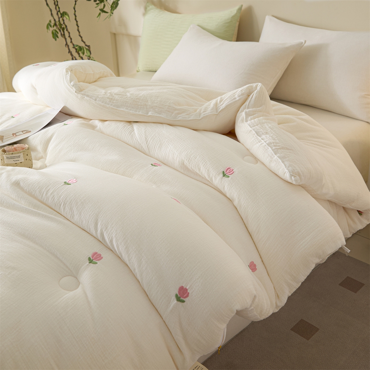 91家纺网 家纺一手货源 找家纺 创优家纺 2025新款专版绣花全棉满绣刺绣21%大豆被纯棉被芯被子春秋被加厚冬被夏被直播 郁金香