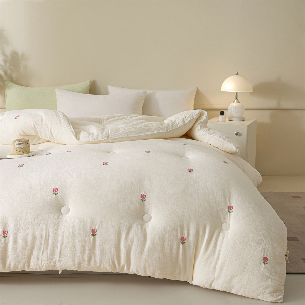 91家纺网 家纺一手货源 找家纺 创优家纺 2025新款专版绣花全棉满绣刺绣21%大豆被纯棉被芯被子春秋被加厚冬被夏被直播 郁金香