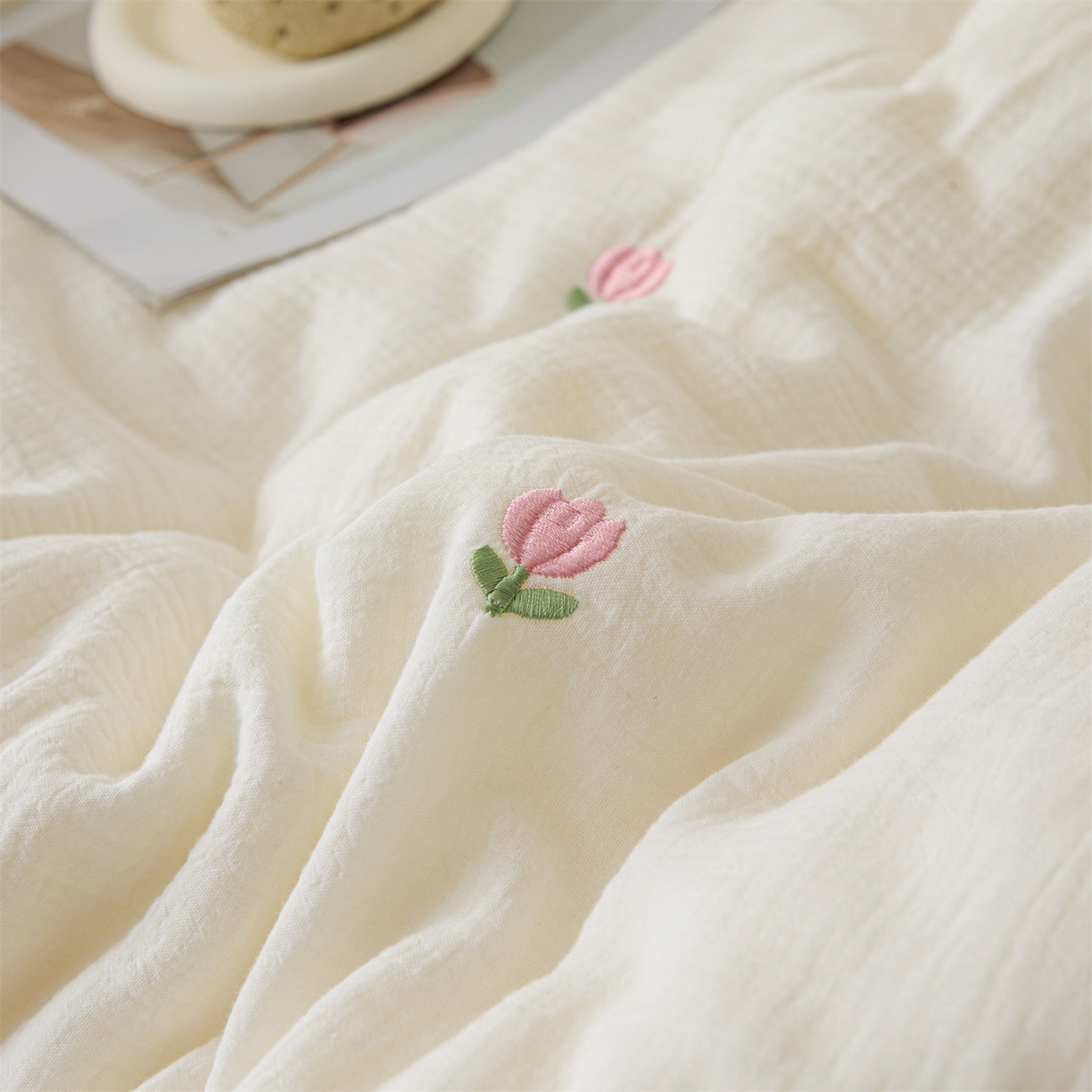 91家纺网 家纺一手货源 找家纺 创优家纺 2025新款专版绣花全棉满绣刺绣21%大豆被纯棉被芯被子春秋被加厚冬被夏被直播 郁金香