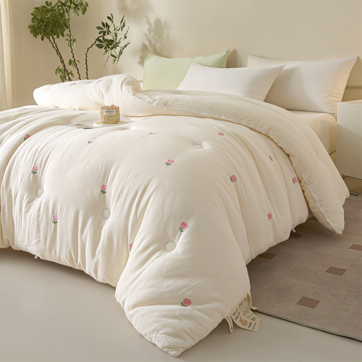 91家纺网 家纺一手货源 找家纺 创优家纺 2025新款专版绣花全棉满绣刺绣21%大豆被纯棉被芯被子春秋被加厚冬被夏被直播 郁金香