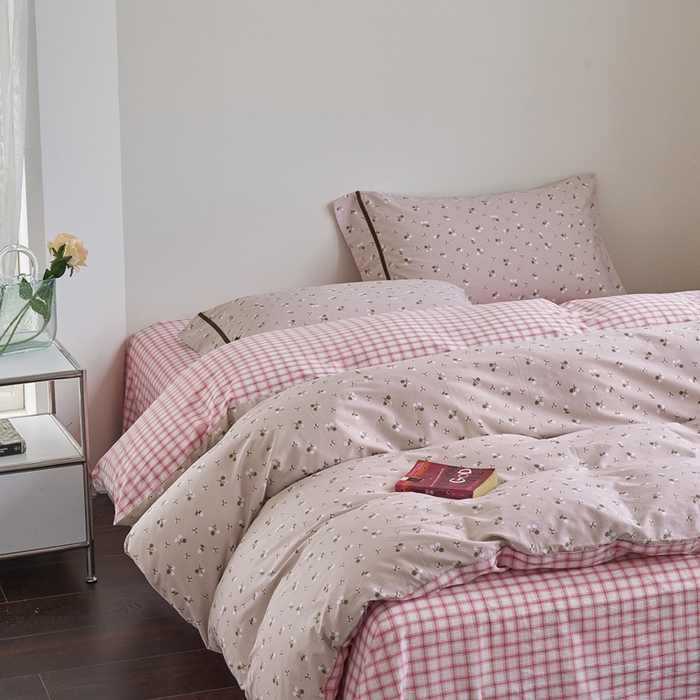 91家纺网 家纺一手货源 找家纺 贝尔 PELLHOME 全棉13376水洗+全棉色织水洗棉-织带款四件套（可抖音代发） 樱桃粉