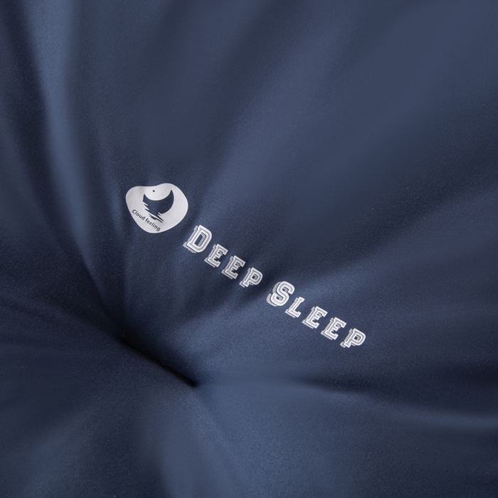 91家纺网 家纺一手货源 找家纺 栩裕纺织 2025新款纯色超柔云朵针织被被子被芯冬被 云朵被-米克诺斯蓝+云烟灰