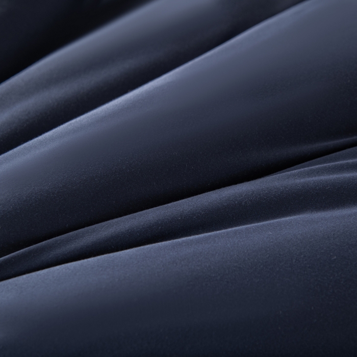 91家纺网 家纺一手货源 找家纺 栩裕纺织 2025新款纯色超柔云朵针织被被子被芯冬被 云朵被-米克诺斯蓝+云烟灰