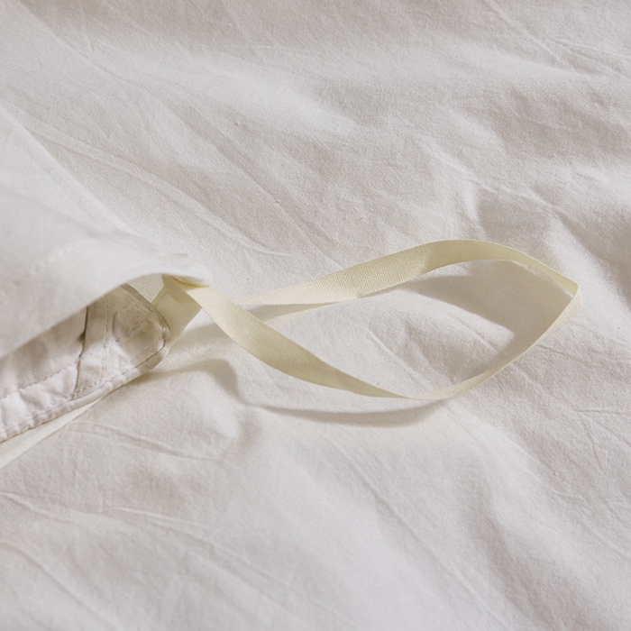 91家纺网 家纺一手货源 找家纺 贝尔 PELLHOME不染A类婴幼儿天然全棉提花大方格纯白素色日式绑带式四件套 可抖音代发 素肌