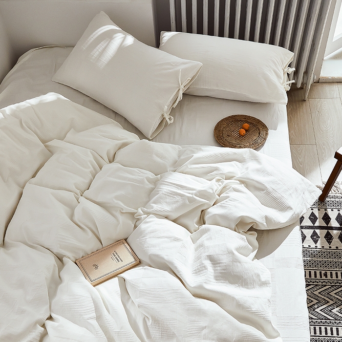 91家纺网 家纺一手货源 找家纺 贝尔 PELLHOME不染A类婴幼儿天然全棉提花大方格纯白素色日式绑带式四件套 可抖音代发 大方格