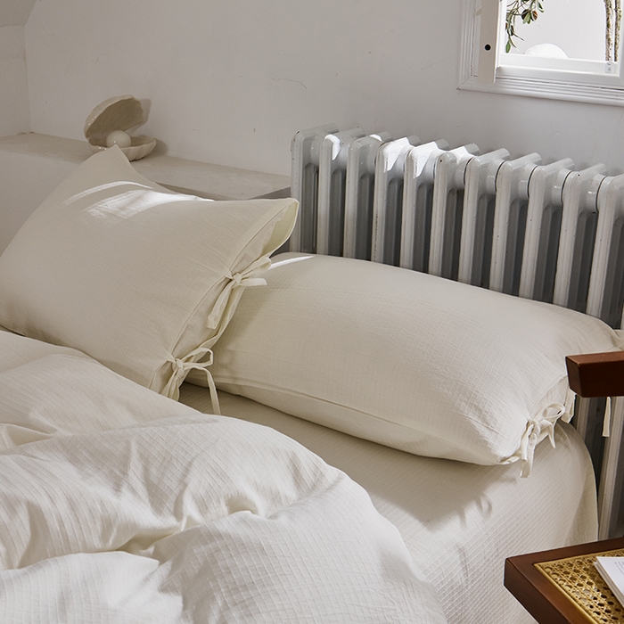 91家纺网 家纺一手货源 找家纺 贝尔 PELLHOME不染A类婴幼儿天然全棉提花大方格纯白素色日式绑带式四件套 可抖音代发 小方格