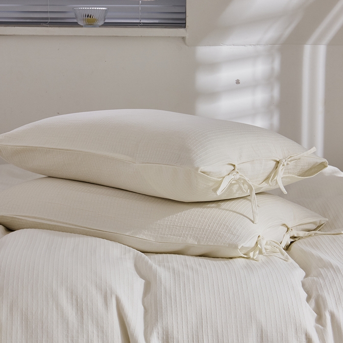 91家纺网 家纺一手货源 找家纺 贝尔 PELLHOME不染A类婴幼儿天然全棉提花大方格纯白素色日式绑带式四件套 可抖音代发 小方格