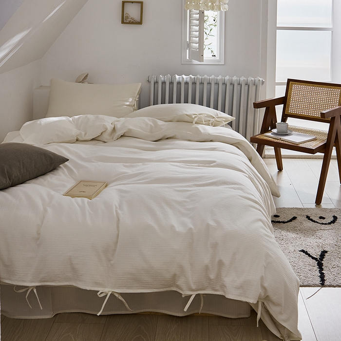 91家纺网 家纺一手货源 找家纺 贝尔 PELLHOME不染A类婴幼儿天然全棉提花大方格纯白素色日式绑带式四件套 可抖音代发 小方格