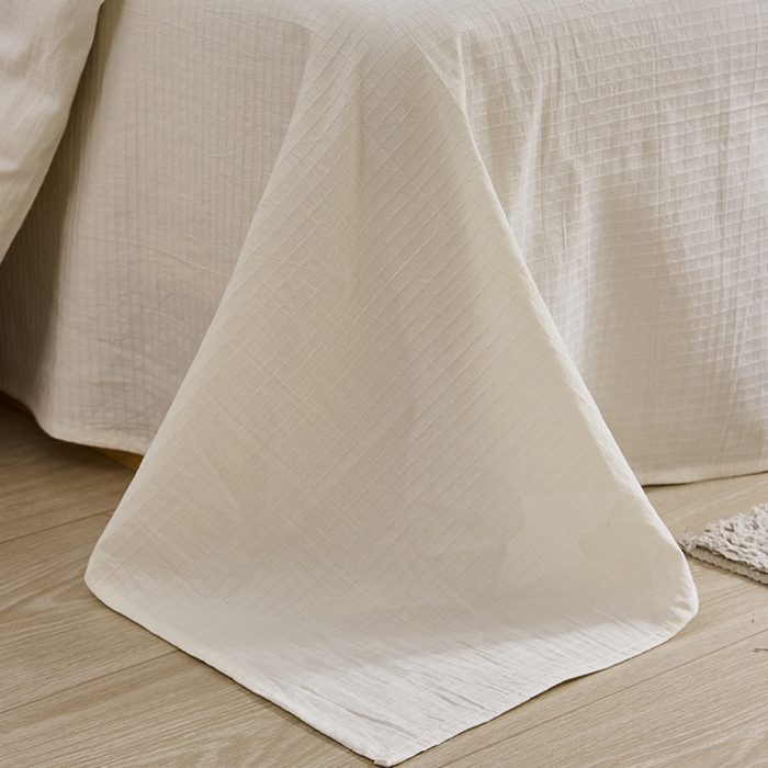 91家纺网 家纺一手货源 找家纺 贝尔 PELLHOME不染A类婴幼儿天然全棉提花大方格纯白素色日式绑带式四件套 可抖音代发 小方格