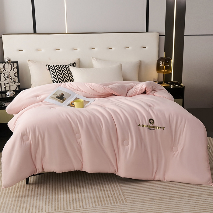 91家纺网 家纺一手货源 找家纺 爱诗诺家纺 一件代发2025年新款牛奶丝3D立体烫画大豆被春秋被直播冬被跨境电商被芯学生宿舍被子被芯 牛奶丝-粉