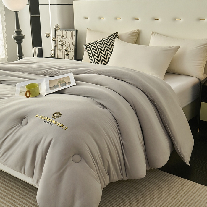 91家纺网 家纺一手货源 找家纺 爱诗诺家纺 一件代发2025年新款牛奶丝3D立体烫画大豆被春秋被直播冬被跨境电商被芯学生宿舍被子被芯 牛奶丝-灰