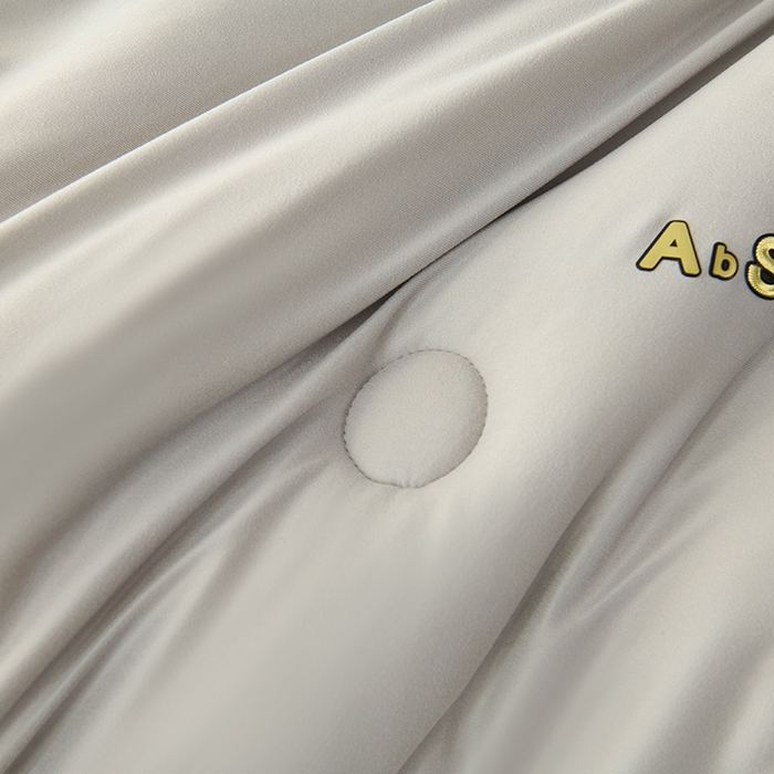 91家纺网 家纺一手货源 找家纺 爱诗诺家纺 一件代发2025年新款牛奶丝3D立体烫画大豆被春秋被直播冬被跨境电商被芯学生宿舍被子被芯 牛奶丝-灰