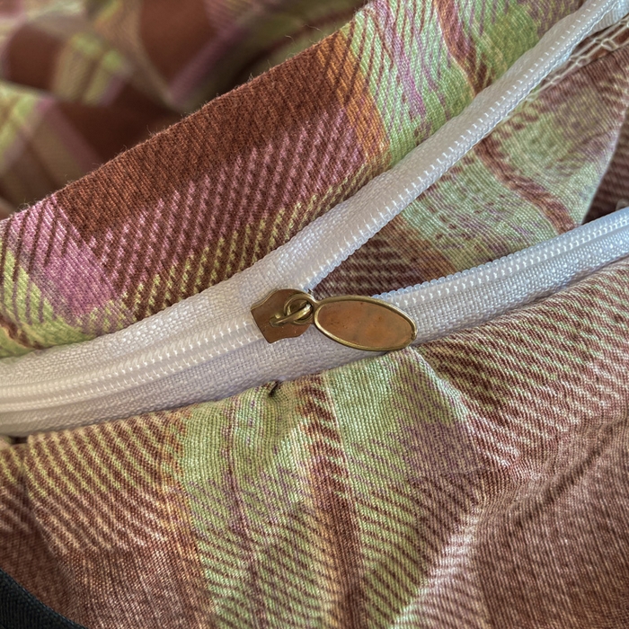 91家纺网 家纺一手货源 找家纺 欧尚 2025新款皱皱纱床盖四件套 彩韵