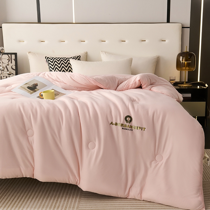 91家纺网 家纺一手货源 找家纺 （总）爱诗诺家纺 一件代发2025年新款牛奶丝3D立体烫画大豆被春秋被直播冬被跨境电商被芯学生宿舍被子被芯