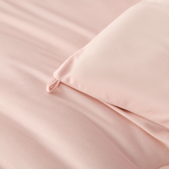 91家纺网 家纺一手货源 找家纺 （总）爱诗诺家纺 一件代发2025年新款牛奶丝3D立体烫画大豆被春秋被直播冬被跨境电商被芯学生宿舍被子被芯