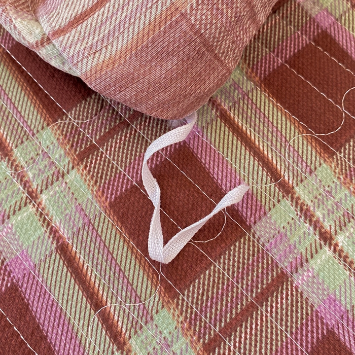 91家纺网 家纺一手货源 找家纺 欧尚 2025新款皱皱纱床盖四件套 红格子