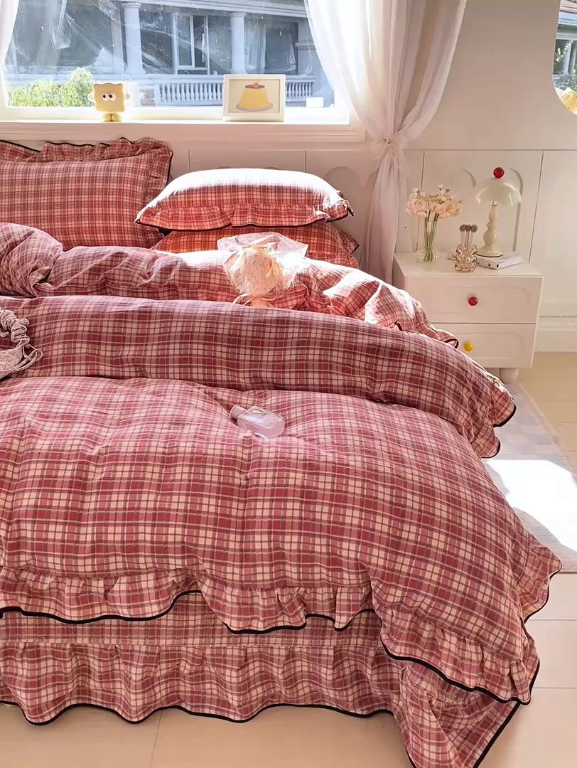 91家纺网 家纺一手货源 找家纺 欧尚 2025新款皱皱纱床盖四件套 红格子