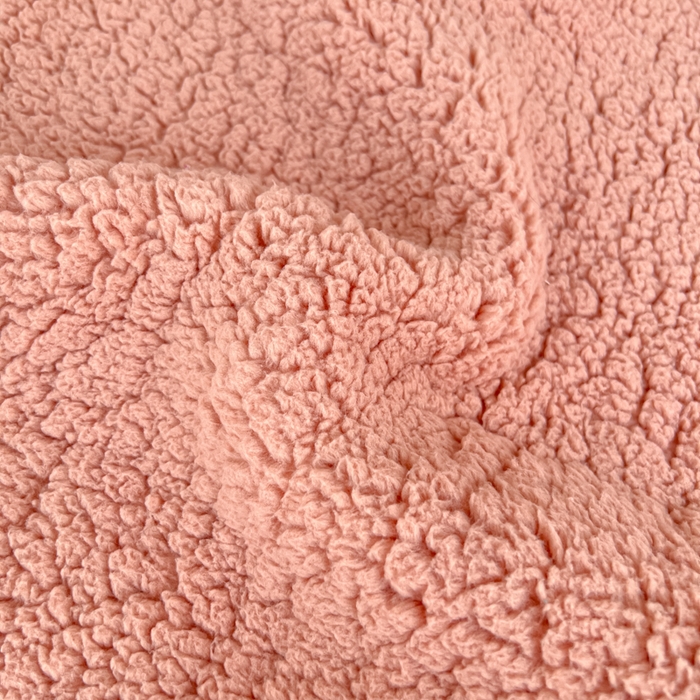 91家纺网 家纺一手货源 找家纺 （总）穆琪 2025年新款A类泡泡绒多功能毯 精致贝壳边盖毯