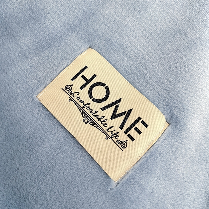 91家纺网 家纺一手货源 找家纺 穆琪 2025年新款牛奶绒盖毯 400克高克重云貂绒毛毯宽包边法莱绒毯子 冰雪蓝