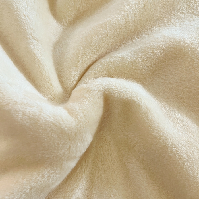 91家纺网 家纺一手货源 找家纺 穆琪 2025年新款牛奶绒盖毯 400克高克重云貂绒毛毯宽包边法莱绒毯子 布丁黄