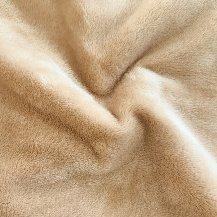91家纺网 家纺一手货源 找家纺 穆琪 2025年新款牛奶绒盖毯 400克高克重云貂绒毛毯宽包边法莱绒毯子 卡其