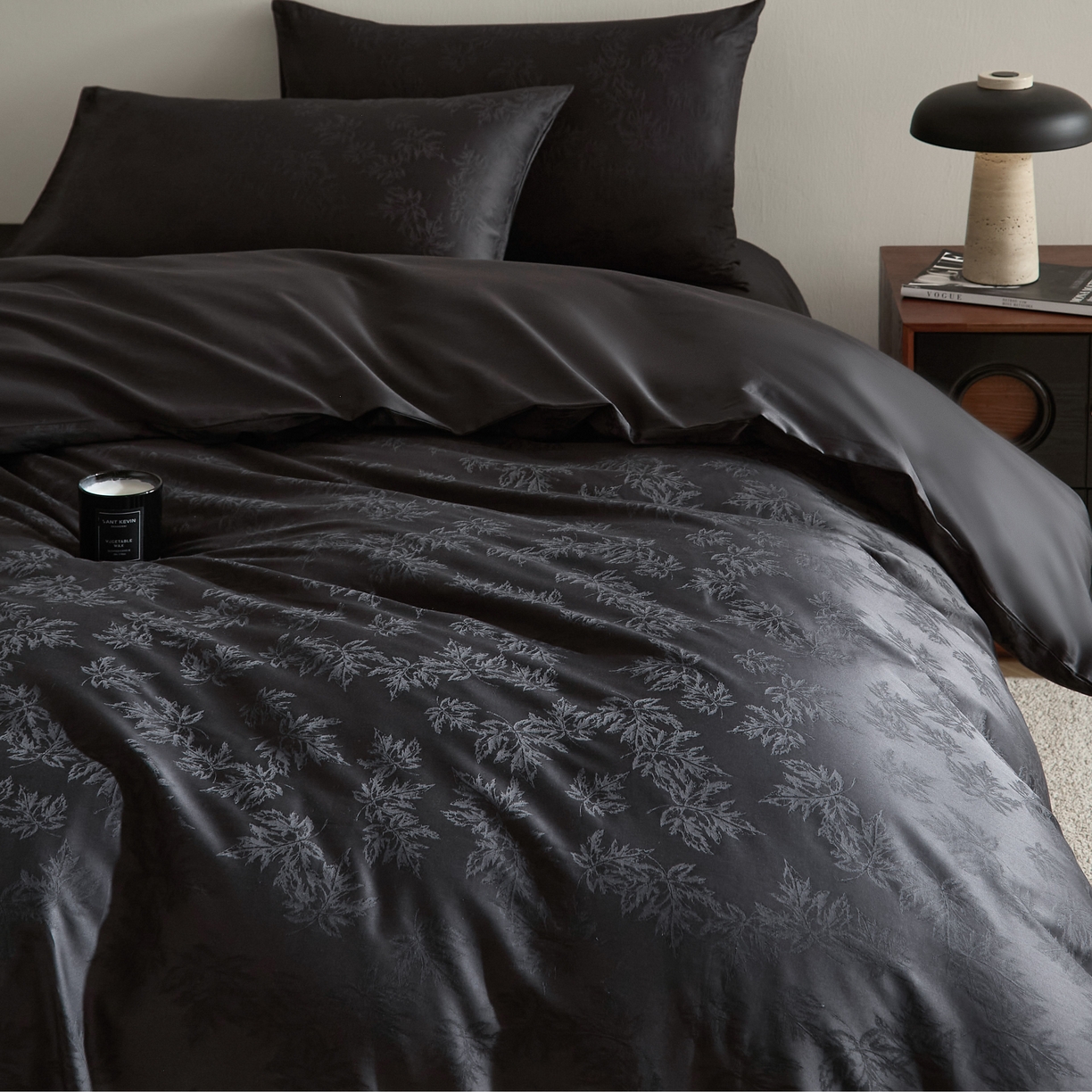 91家纺网 家纺一手货源 找家纺 （总）ONE TWO ONE 121 2025新款秋冬高支高密提花长绒棉纯棉全棉高端贡缎四件套（【提供买家秀】为了各位老板们都有利润空间，平台控价券后不得低于228/318/338元，感谢您的配合与支