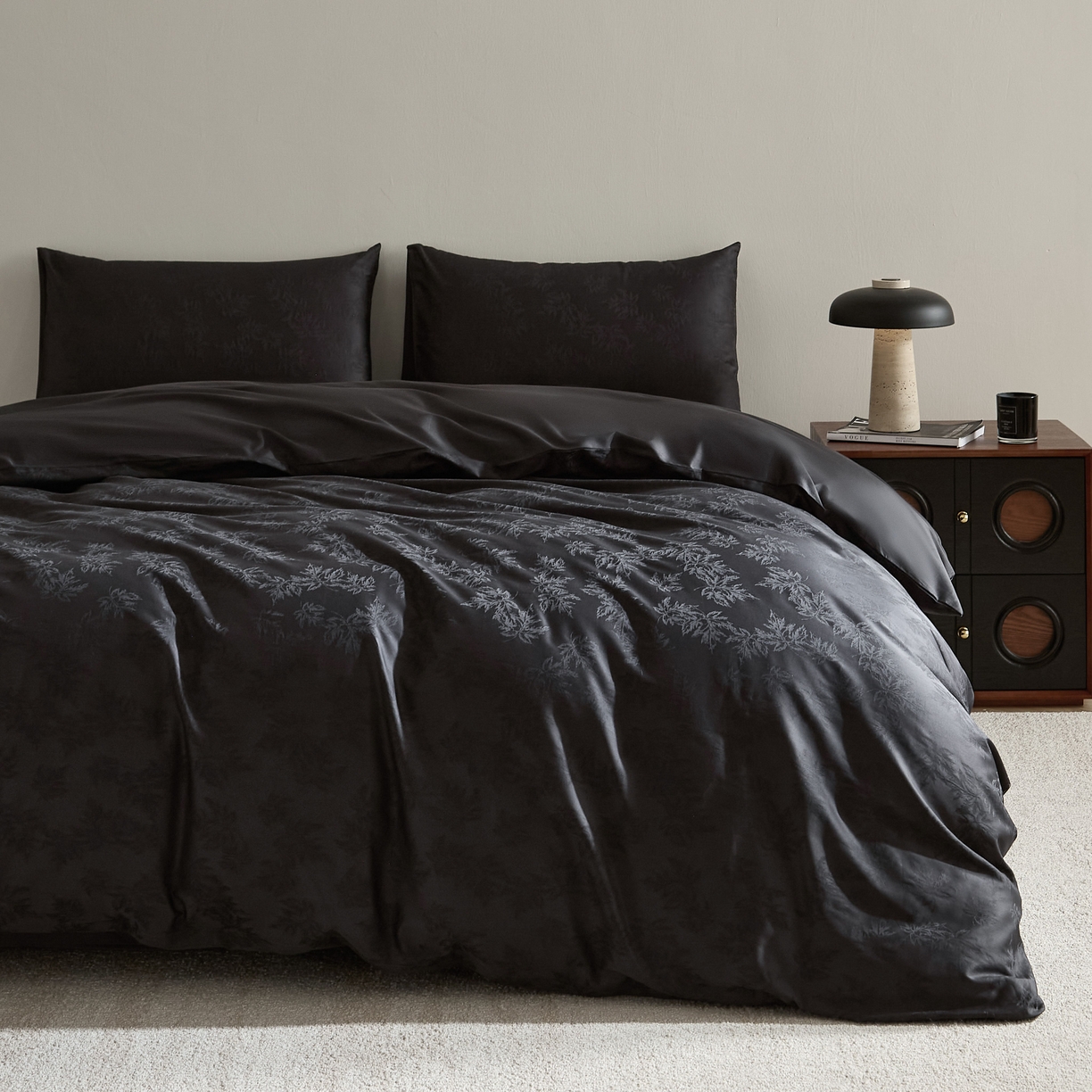 91家纺网 家纺一手货源 找家纺 ONE TWO ONE 121 2025新款秋冬高支高密提花长绒棉纯棉全棉高端贡缎四件套（【提供买家秀】为了各位老板们都有利润空间，平台控价券后不得低于228/318/338元，感谢您的配合与支持！！