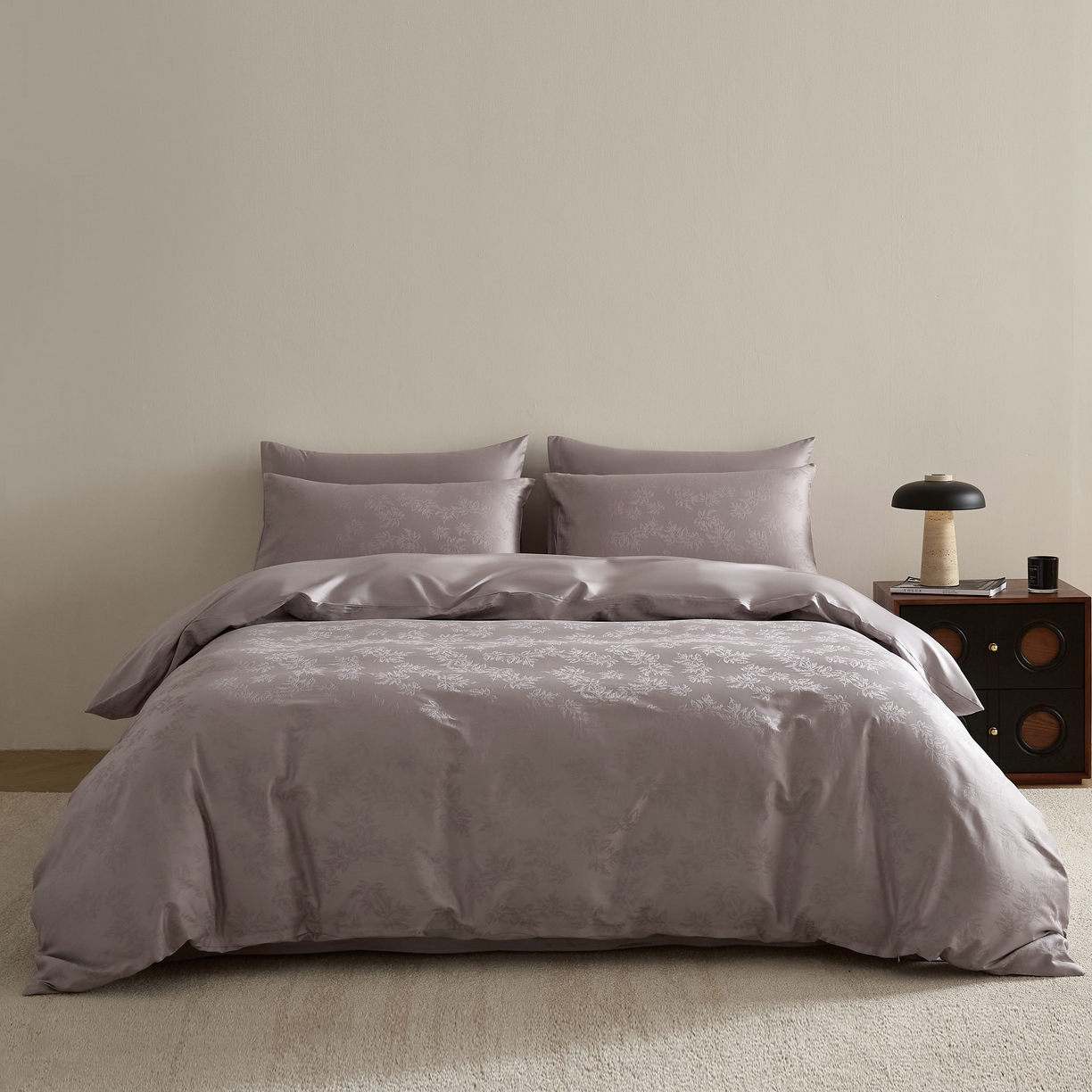 91家纺网 家纺一手货源 找家纺 ONE TWO ONE 121 2025新款秋冬高支高密提花长绒棉纯棉全棉高端贡缎四件套（【提供买家秀】为了各位老板们都有利润空间，平台控价券后不得低于228/318/338元，感谢您的配合与支持！！