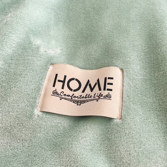 91家纺网 家纺一手货源 找家纺 穆琪 2025年新款牛奶绒盖毯 400克高克重云貂绒毛毯宽包边法莱绒毯子 莫兰迪绿