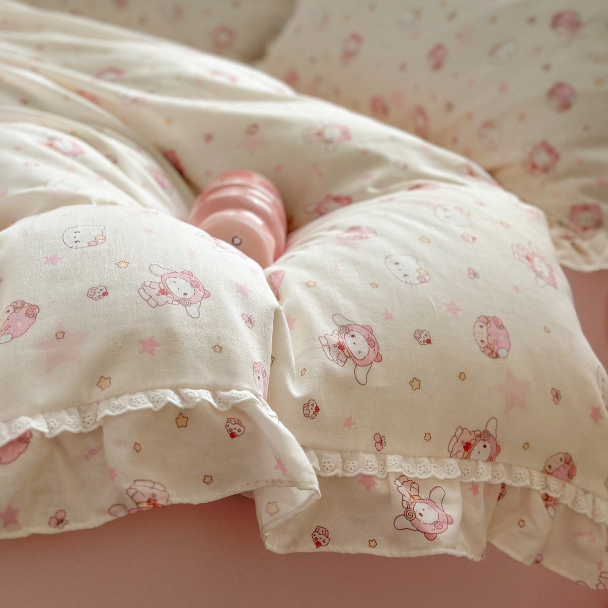 91家纺网 家纺一手货源 找家纺 淑女公社家纺 2025新款全棉纯棉双层纱四件套-可爱猫 可爱猫 白色