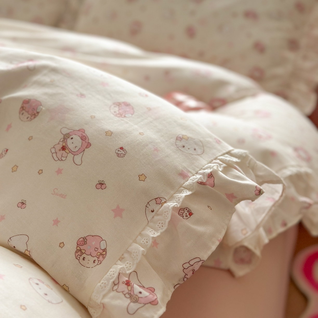 91家纺网 家纺一手货源 找家纺 淑女公社家纺 2025新款全棉纯棉双层纱四件套-可爱猫 可爱猫 白色