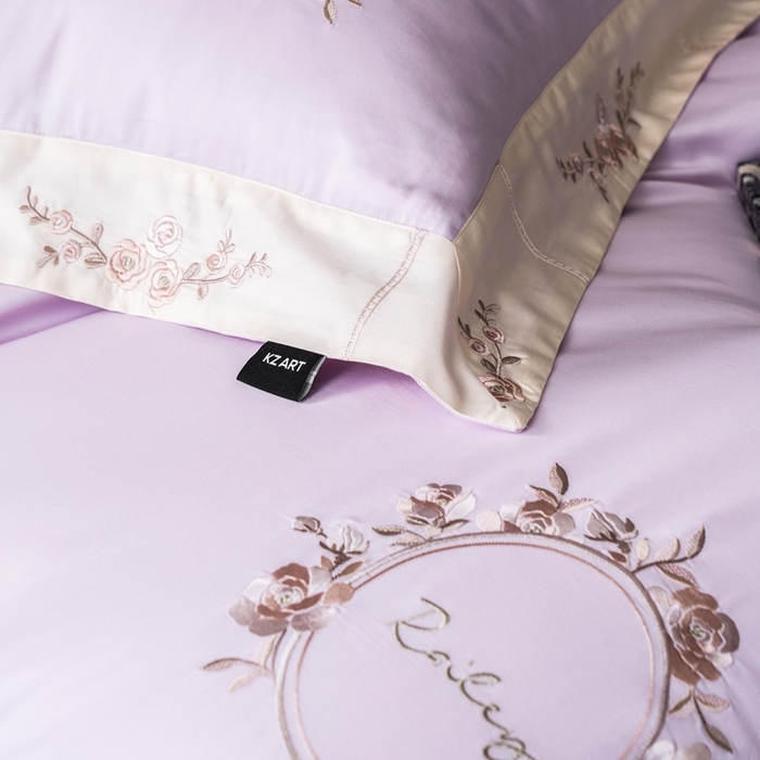 91家纺网 家纺一手货源 找家纺 卡姿家纺 2025秋冬60支长绒棉全棉纯棉女奢温柔刺绣四件套— 奥莉雅 奥莉雅-紫