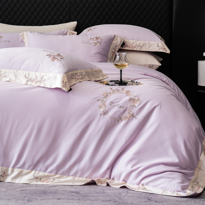 91家纺网 家纺一手货源 找家纺 卡姿家纺 2025秋冬60支长绒棉全棉纯棉女奢温柔刺绣四件套— 奥莉雅 奥莉雅-紫