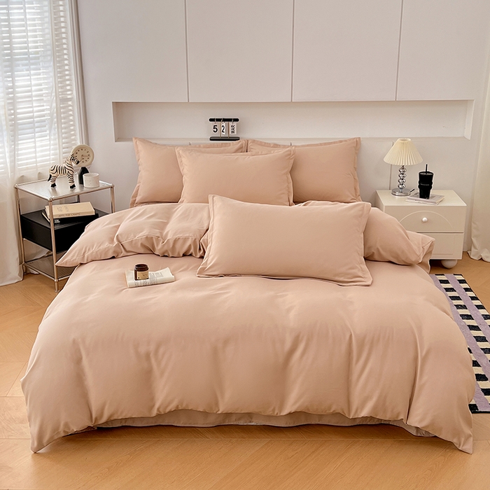 91家纺网 家纺一手货源 找家纺 世爵 2025新款热款轻奢简约风高克重纯色140克水洗磨毛四件套 驼色