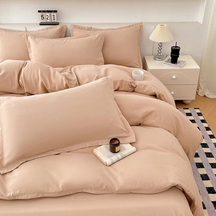 91家纺网 家纺一手货源 找家纺 世爵 2025新款热款轻奢简约风高克重纯色140克水洗磨毛四件套 驼色