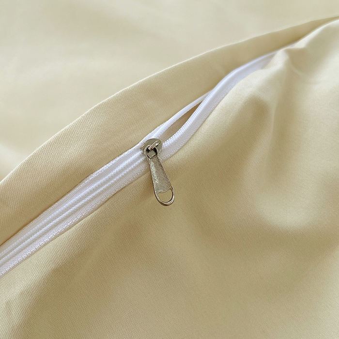 91家纺网 家纺一手货源 找家纺 世爵 2025新款热款轻奢简约风高克重纯色140克水洗磨毛四件套 杏黄