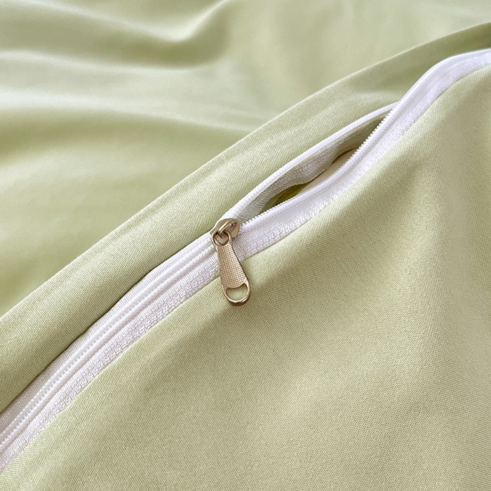 91家纺网 家纺一手货源 找家纺 世爵 2025新款热款轻奢简约风高克重纯色140克水洗磨毛四件套 绿色