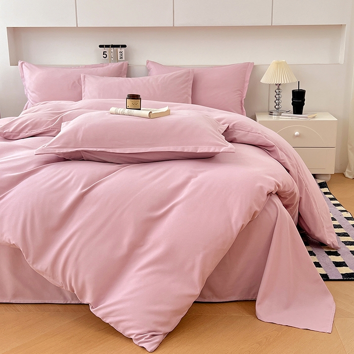 91家纺网 家纺一手货源 找家纺 世爵 2025新款热款轻奢简约风高克重纯色140克水洗磨毛四件套 豆沙