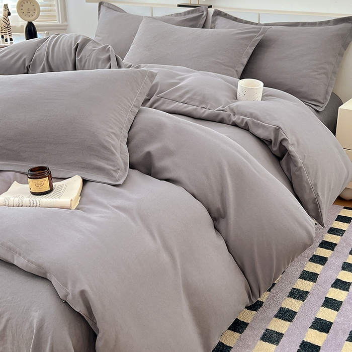 91家纺网 家纺一手货源 找家纺 世爵 2025新款热款轻奢简约风高克重纯色140克水洗磨毛四件套 灰色