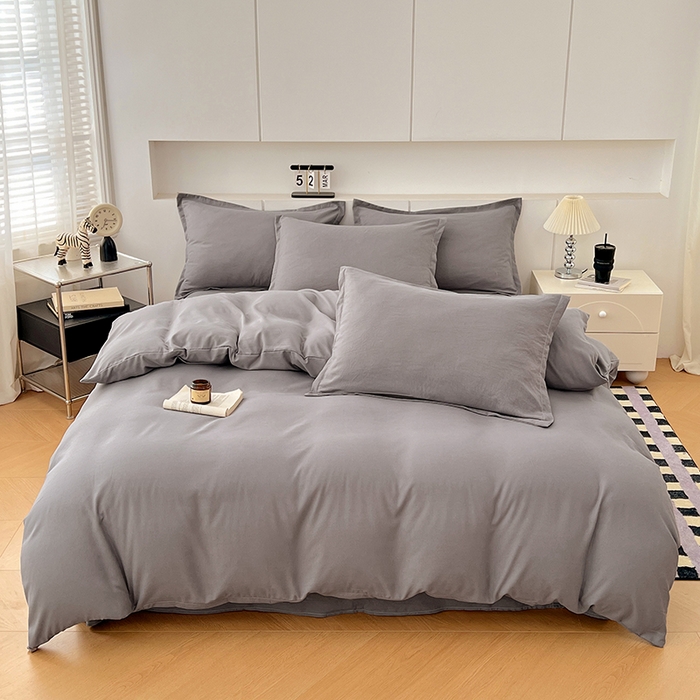 91家纺网 家纺一手货源 找家纺 世爵 2025新款热款轻奢简约风高克重纯色140克水洗磨毛四件套 灰色