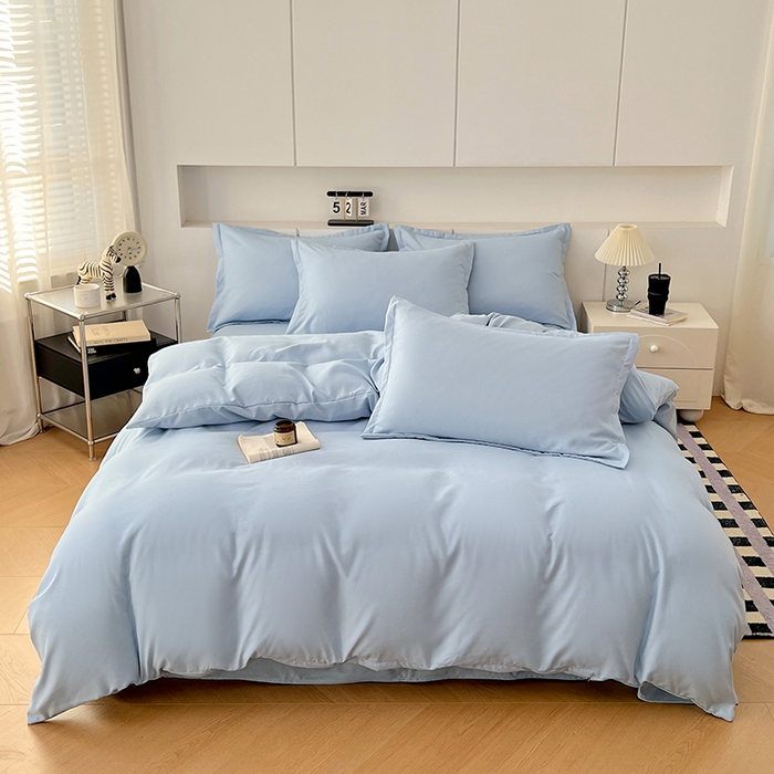 91家纺网 家纺一手货源 找家纺 世爵 2025新款热款轻奢简约风高克重纯色140克水洗磨毛四件套 天兰色