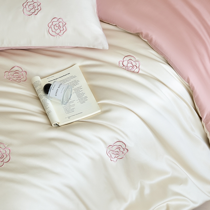 91家纺网 家纺一手货源 找家纺 （总）618家纺 2025新款A类新疆长绒棉四件套--邂逅山茶