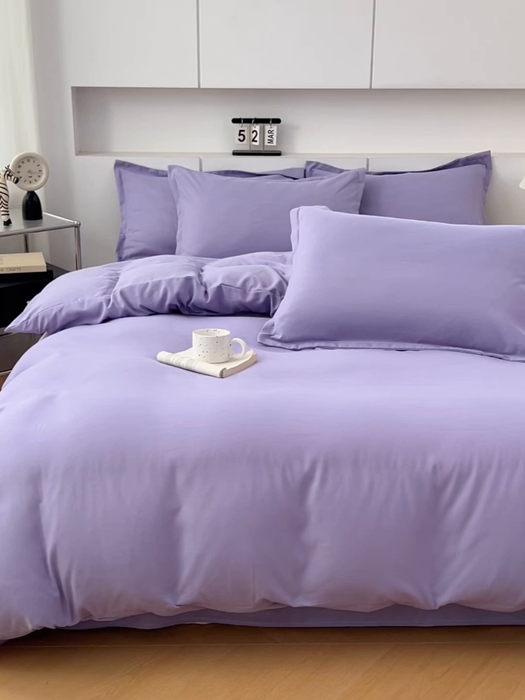 91家纺网 家纺一手货源 找家纺 世爵 2025新款热款轻奢简约风高克重纯色140克水洗磨毛四件套 紫色