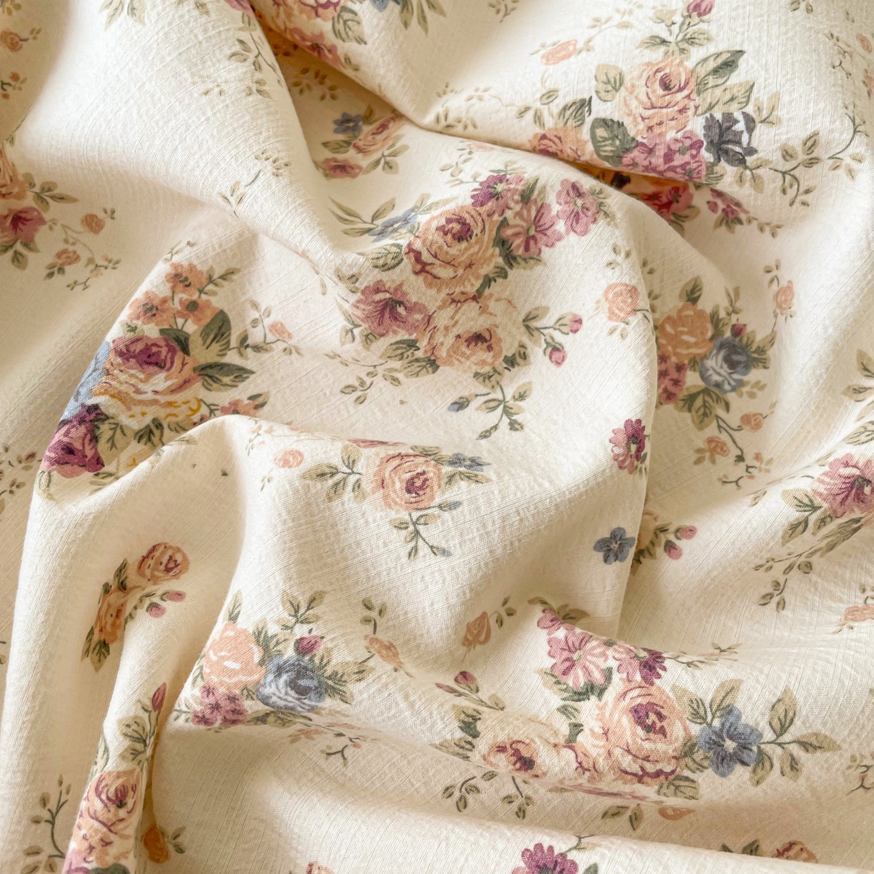 91家纺网 家纺一手货源 找家纺 首爱家纺 2025新款木棉双层纱印花床笠 兰亭