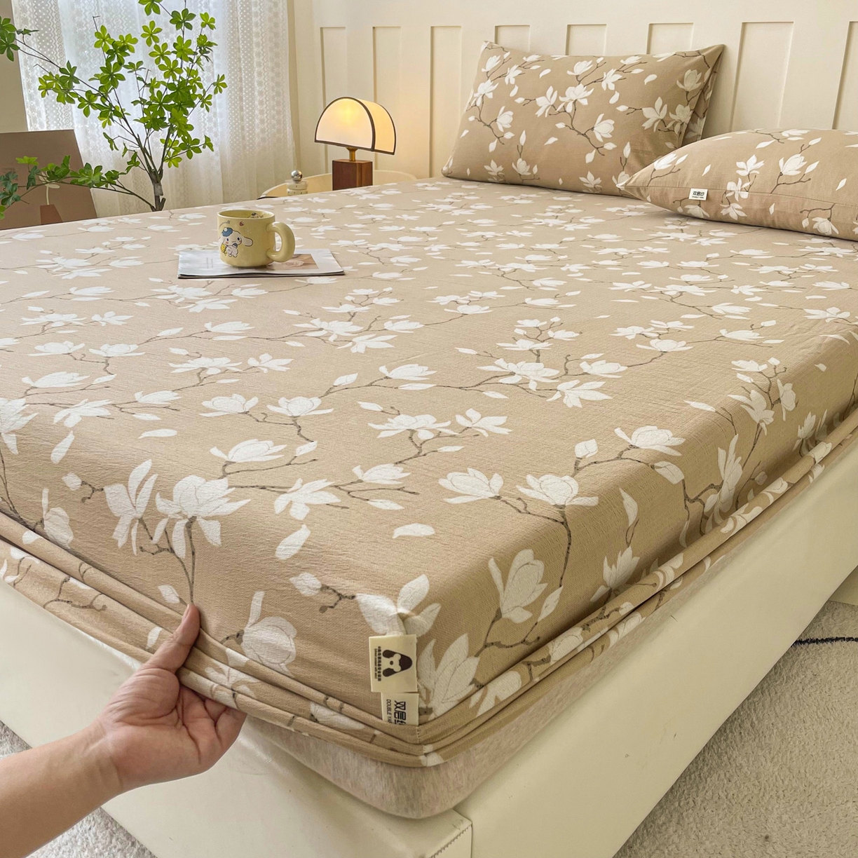 91家纺网 家纺一手货源 找家纺 首爱家纺 2025新款木棉双层纱印花床笠 满园芳华