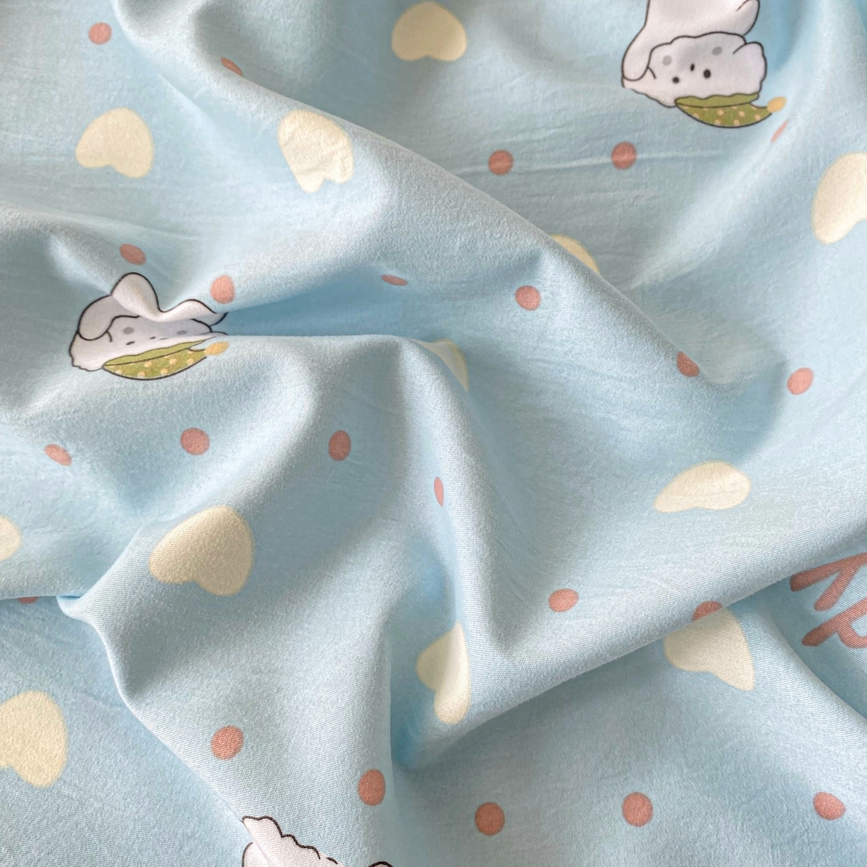 91家纺网 家纺一手货源 找家纺 首爱家纺 2025新款木棉双层纱印花床笠 萌宠小屋