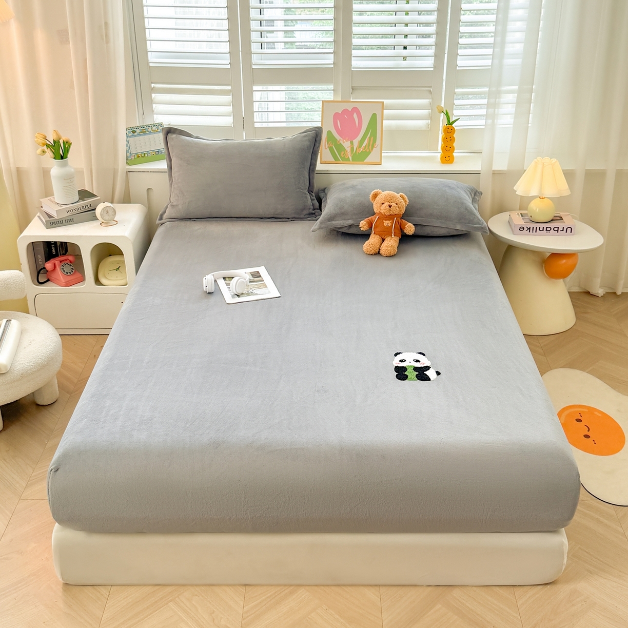 91家纺网 家纺一手货源 找家纺 （总）湘之帛 2025新款高克重纯色毛巾绣牛奶绒床笠三件套